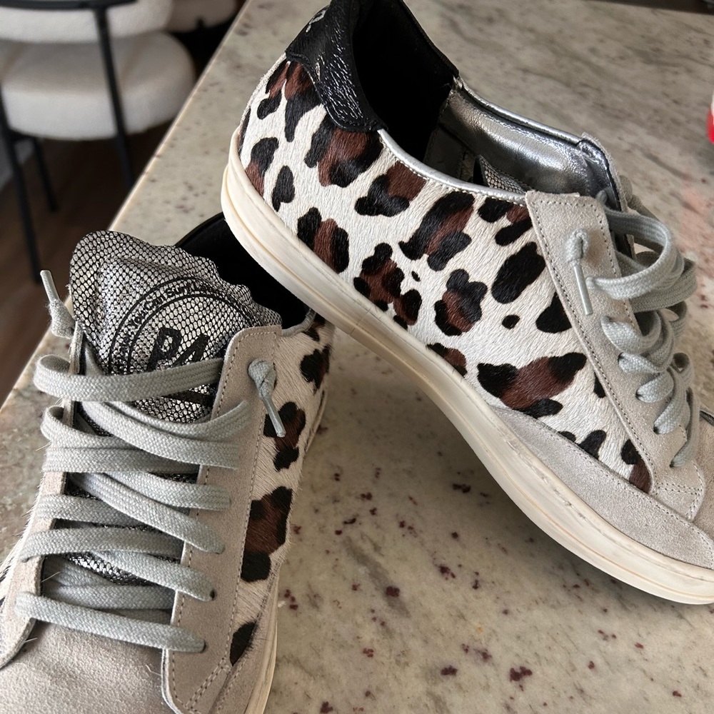 P448 Women's Calf Hair Low-Top